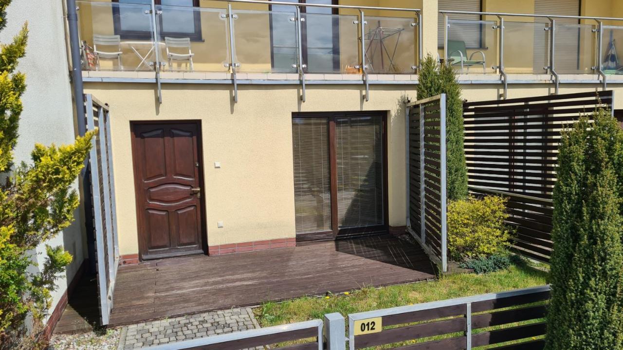 Apartamencik Z Ogrodkiem / Apartment With Garden Sarbinowo Exteriör bild