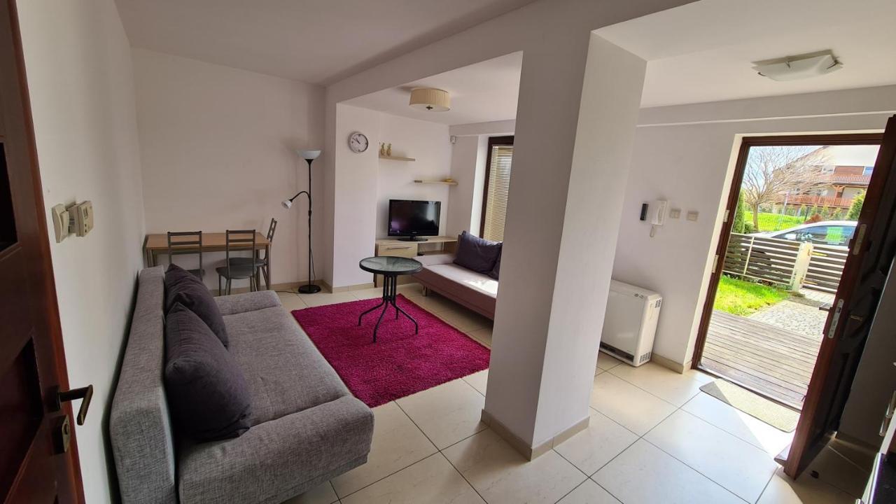 Apartamencik Z Ogrodkiem / Apartment With Garden Sarbinowo Exteriör bild